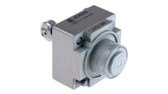 Interruttore di fine corsa Telemecanique Sensors ZCKE62, serie Classic XCK J, in metallo. Testa per uso con Serie XC OsiSense XC. Per applicazioni industriali affidabili.