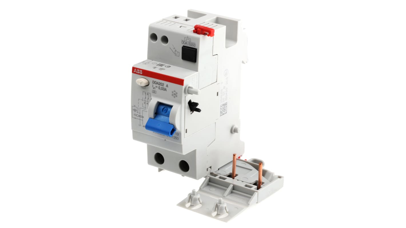 Interruttore automatico FI ABB DDA 200 A, 1P+N, 25A, 30mA, montaggio su guida DIN, per applicazioni industriali.