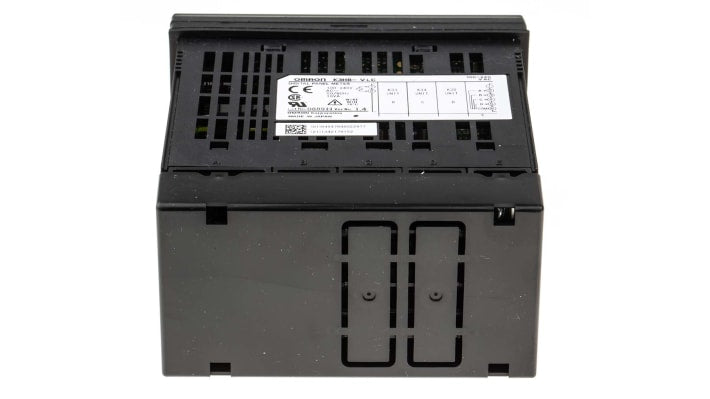 Misuratore digitale multifunzione da pannello Omron K3HB-VLC 100/240VAC, display LED a colori, dimensioni 101,2 x 112 x 48 mm.