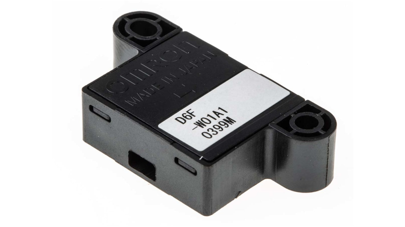 Sensore flusso d'aria Omron D6F-W01A1, alimentazione 10,8-26,4 V c.c., uscita 1-5 VDC, grado di protezione IP40.