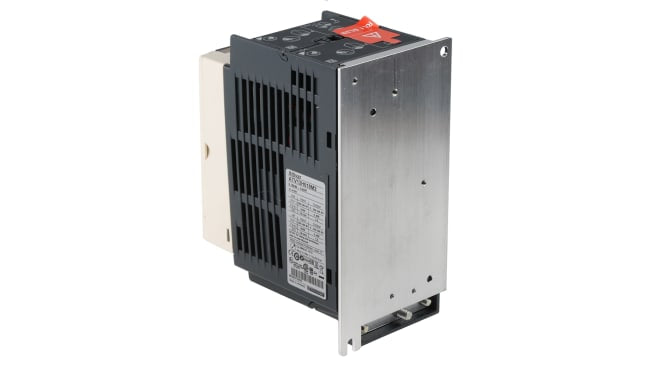 Inverter Schneider Electric ATV12H018M2, 0,18 kW, 230 V c.a., 1 fase, 400Hz. Grado IP20, ideale per azionamenti a velocità regolabile.
