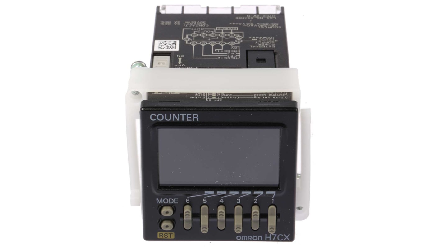 Omron H7CX-AW-N, contatore LCD 6 cifre per montaggio a pannello, tensione 100-240 V, grado di protezione IP66.