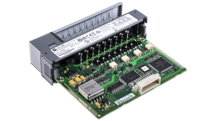 Allen Bradley 1746-NI8, modulo I/O analogico 8 canali per PLC SLC 500, ingresso -20/+20 mA, risoluzione 16 bit.