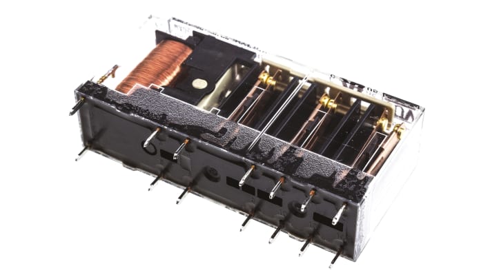 Relè Panasonic SFS6-DC24V 3PDT per montaggio su PCB, 6 poli, 24V cc, dimensioni 50mm x 24mm x 13mm, capacità 6A a 250V.