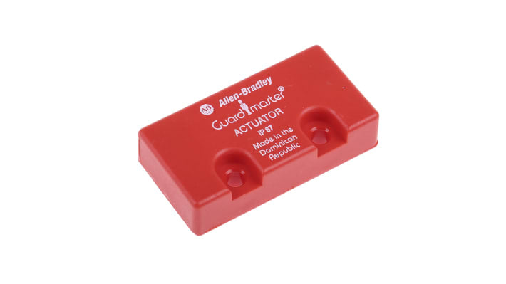 Interruttore di sicurezza senza contatto Allen Bradley Guardmaster 440N-Z2NRS1C, con contatti 2NC, grado di protezione IP67, dimensioni 48x25x12 mm.