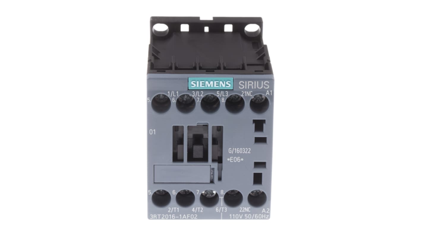 Contattore Siemens 3RT2016-1AF02, 3 poli, 9 A, bobina 110 V c.a., montaggio su guida DIN, dimensioni 57,5 x 45 x 73 mm.