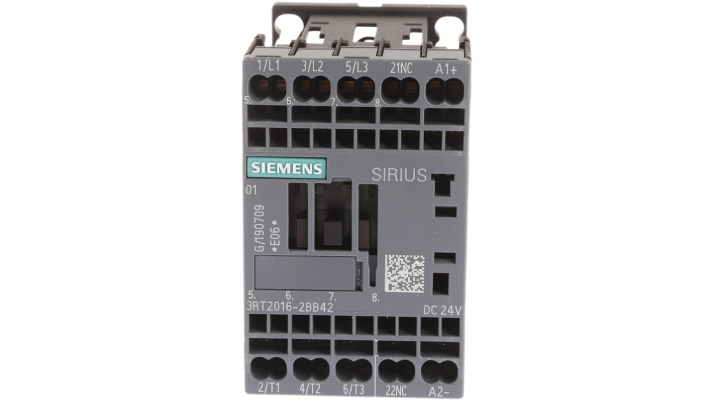 Contattore Siemens 3RT2016-2BB42, 3 poli 7A 400V - Serie Sirius Innovation. Ideale per gestire carichi elevati, resistente e adatto a ambienti industriali.