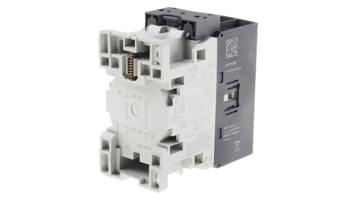 Contattore ABB 1SBL296001R2100 AF38Z-30-00-21, 3 poli, 24 A, 24 V, dimensioni 86x45x86 mm, conforme a IEC 60947.