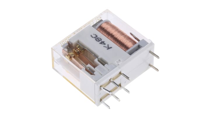 Finder 50.12.9.024.5000, relè DPDT 24V cc per montaggio su PCB, dimensioni 29x25x12.4mm, corrente 15A.