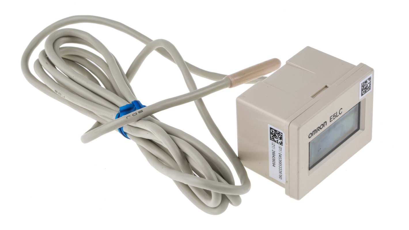 Regolatore di temperatura On/Off Omron E5LC-6, montaggio a pannello, alimentazione 100-240 V, capacità di commutazione 10 A.