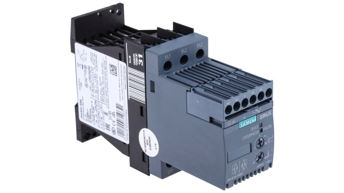 Avviatore soft-start Siemens 3RW3018-1BB04, 7,5 kW, 400 V, trifase, montaggio su guida DIN, dimensioni 151x45x95 mm.