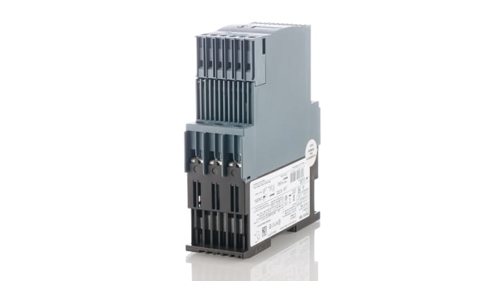 Avviatore soft-start Siemens 3RW3026-1BB04, trifase, 11 kW, 400 V, IP20, montaggio a vite, dimensioni 151x45x125 mm.