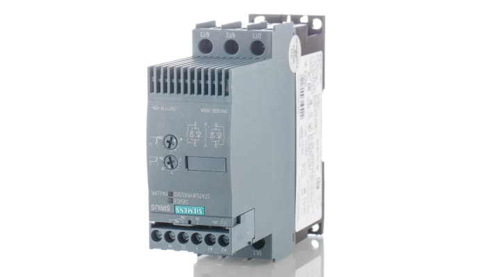 Avviatore soft-start Siemens 3RW3026-1BB04, trifase, 11 kW, 400 V, IP20, montaggio a vite, dimensioni 151x45x125 mm.