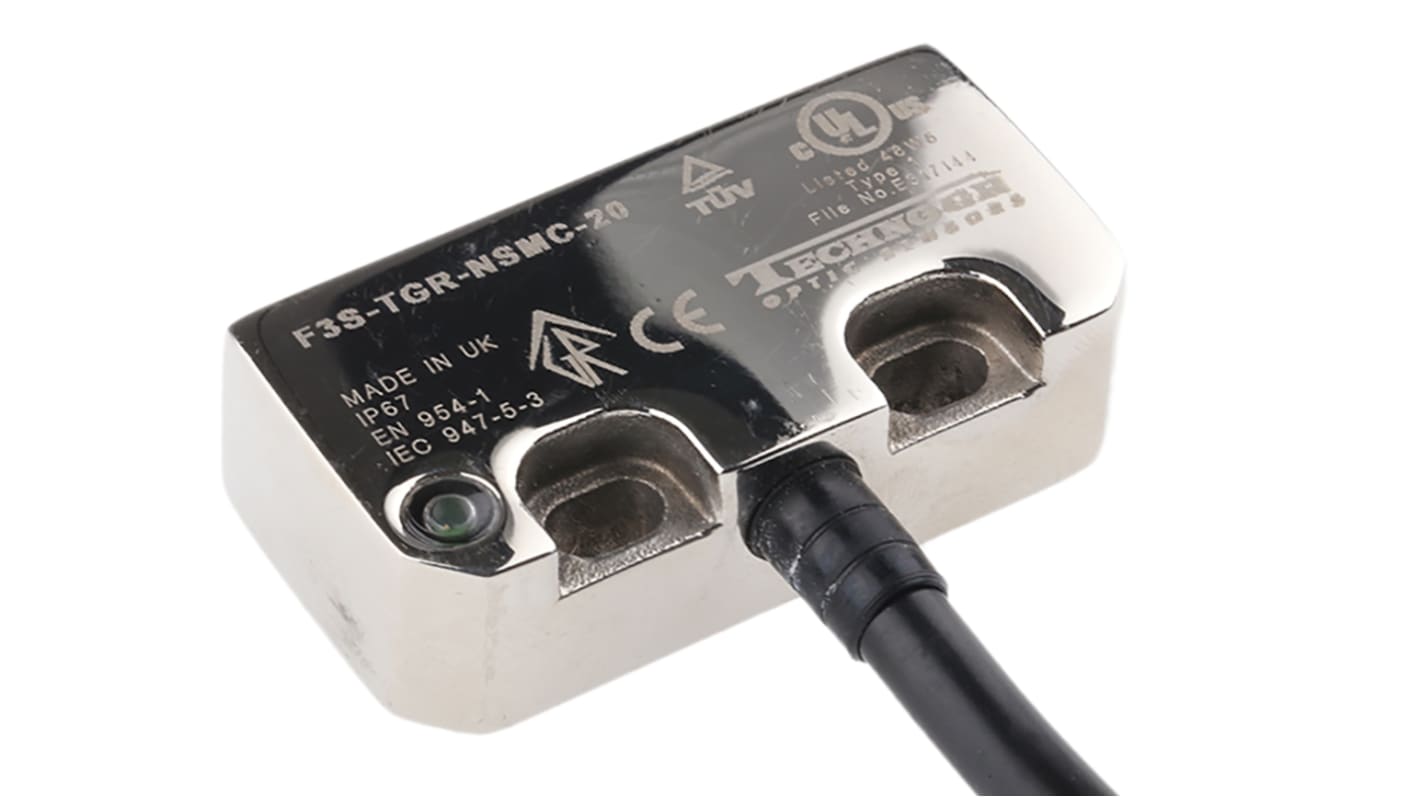 Interruttore di sicurezza senza contatto Omron F3S-TGR, custodia in acciaio inox, 24V cc, grado di protezione IP67, dimensioni 50mm x 51mm x 13mm.