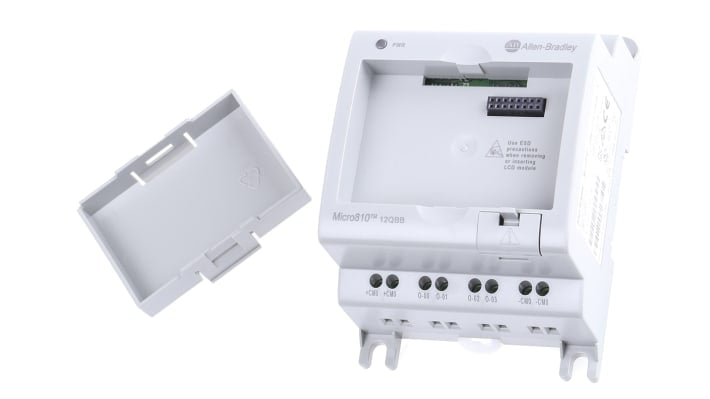 CPU PLC Allen Bradley Micro810 (cod. 2080-LC10-12QBB) con 8 ingressi, 4 uscite e 12 I/O a 24 V c.c. per applicazioni compatte.
