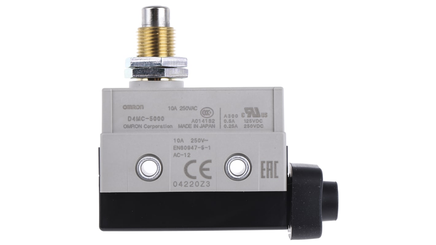 Interruttore di fine corsa chiuso Omron D4MC-5000, attuatore a pistone, grado di protezione IP67, montaggio a pannello.