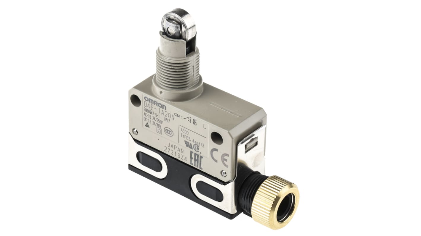Interruttore di fine corsa Omron D4E-1A20N, tasto a rotella, configurazione NO/NC, protezione IP67, dimensioni 32,9 mm x 57 mm.