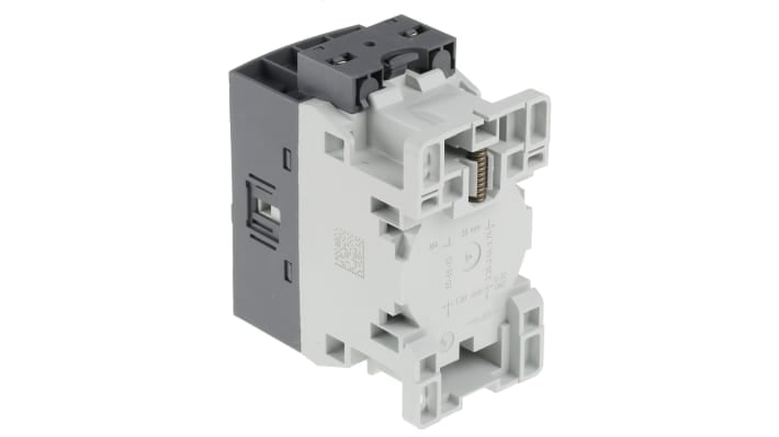 Contattore ABB 1SBL177001R1110 AF16-30-10-11, 3 poli, 30 A, 7,5 kW, montaggio su guida DIN, dimensioni 45x86x77 mm.