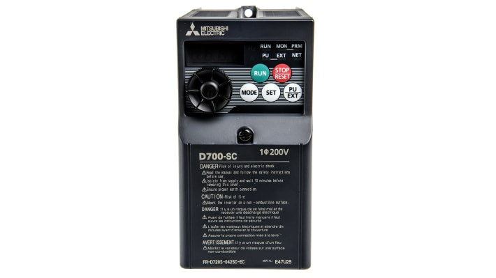 Mitsubishi Electric FR-D720S-042SC-EC, inverter monofase 0,75 kW, 230 V, dimensioni 128x68x162,5 mm, interfaccia RS485.