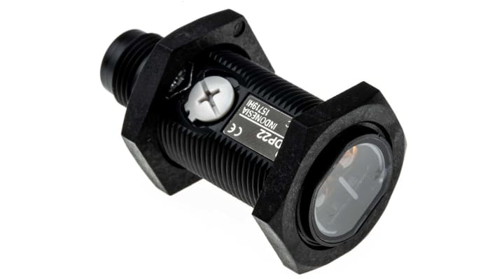Sensore fotoelettrico cilindrico Omron E3FADP22, rilevamento a 300 mm, uscita PNP, grado di protezione IP67/IP69K.