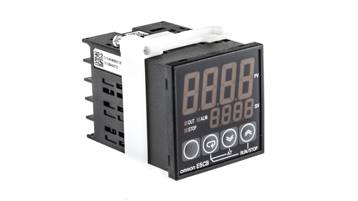 Termoregolatore PID Omron E5CB-R1P AC100-240, montaggio a pannello, dimensioni 48x48mm, uscita relè 250VAC.