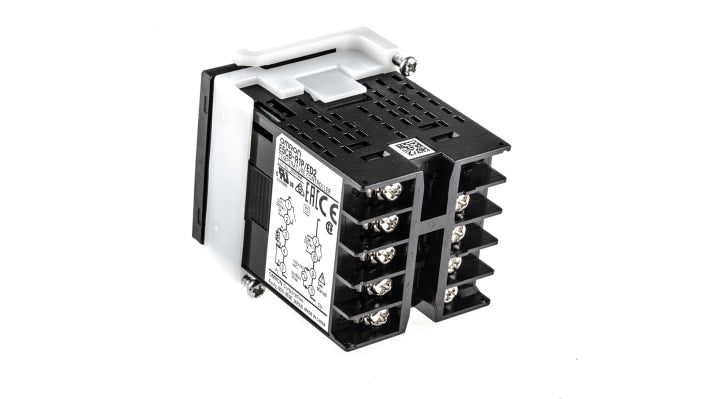 Termoregolatore PID Omron E5CB-R1P AC100-240, montaggio a pannello, dimensioni 48x48mm, uscita relè 250VAC.