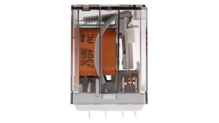 Finder 62.23.8.230.0000, relè di potenza 3PDT, bobina 230V, montaggio su PCB, dimensioni 38.2mm x 35.8mm x 49.1mm.