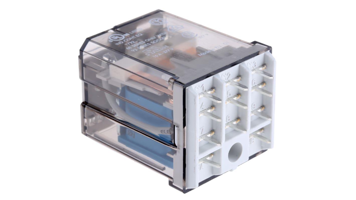 Finder 62.23.9.012.0000, relè di potenza 3PDT, bobina 12V cc, montaggio su PCB, dimensioni 38.2mm x 49.1mm x 35.8mm.