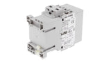 Contattore Allen Bradley 100-C37EJ00, 3 poli, 18,5 kW, 37A, coil 24V c.c. per controllo motori industriali. Alta efficienza e affidabilità.