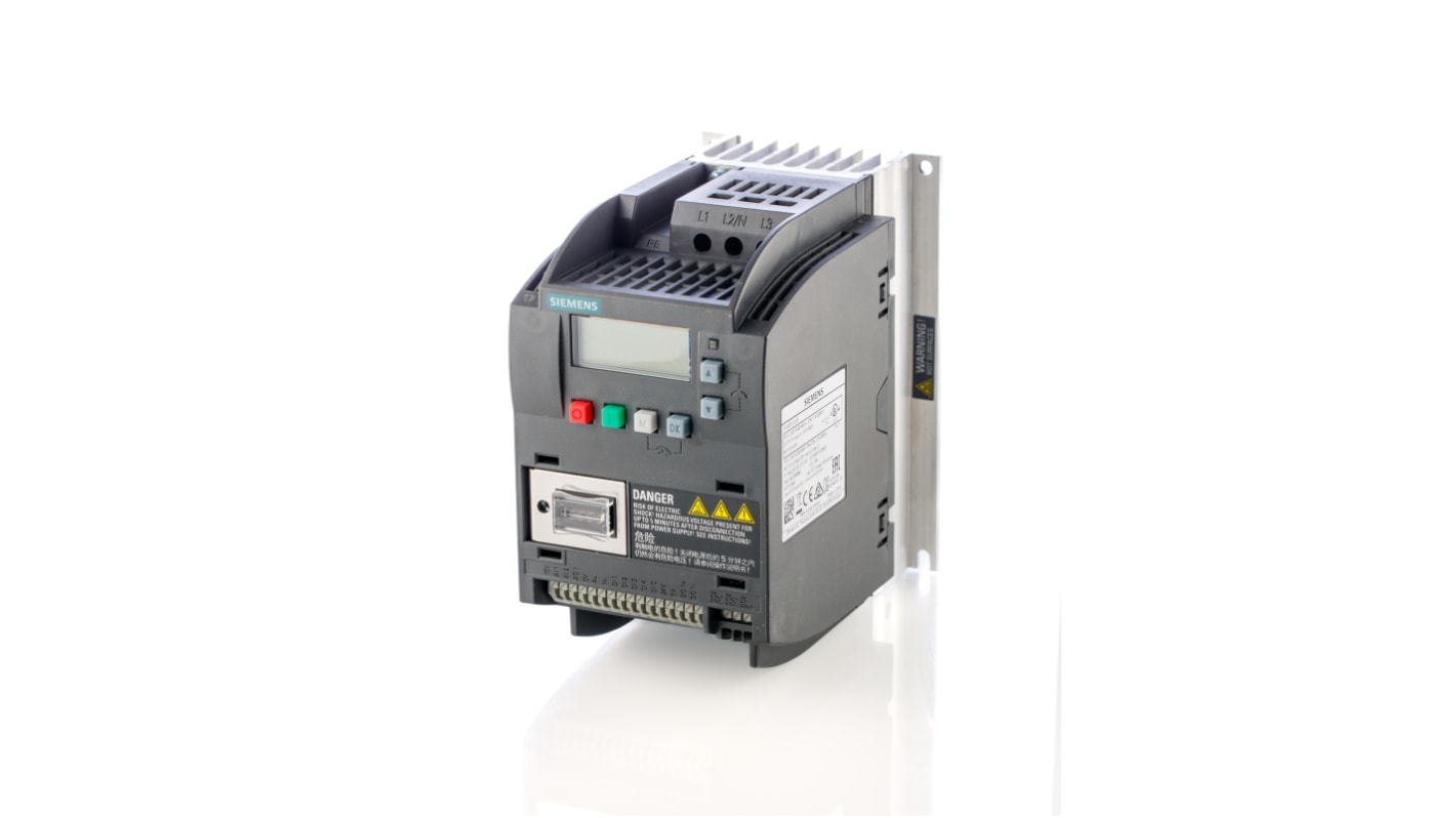 Inverter trifase Siemens 6SL3210-5BE13-7CV0, 0,37 kW, 400V c.a., per pompe e nastri. Frequenza 0-550Hz, progettato per ambienti industriali.