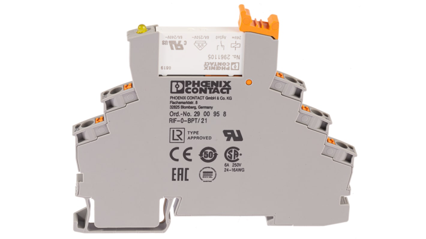 Modulo relè alimentazione Phoenix Contact 2903370 RIF-0 con contatti SPDT 24V cc su guida DIN. Ideale per isolare e amplificare segnali in sistemi di automazione.