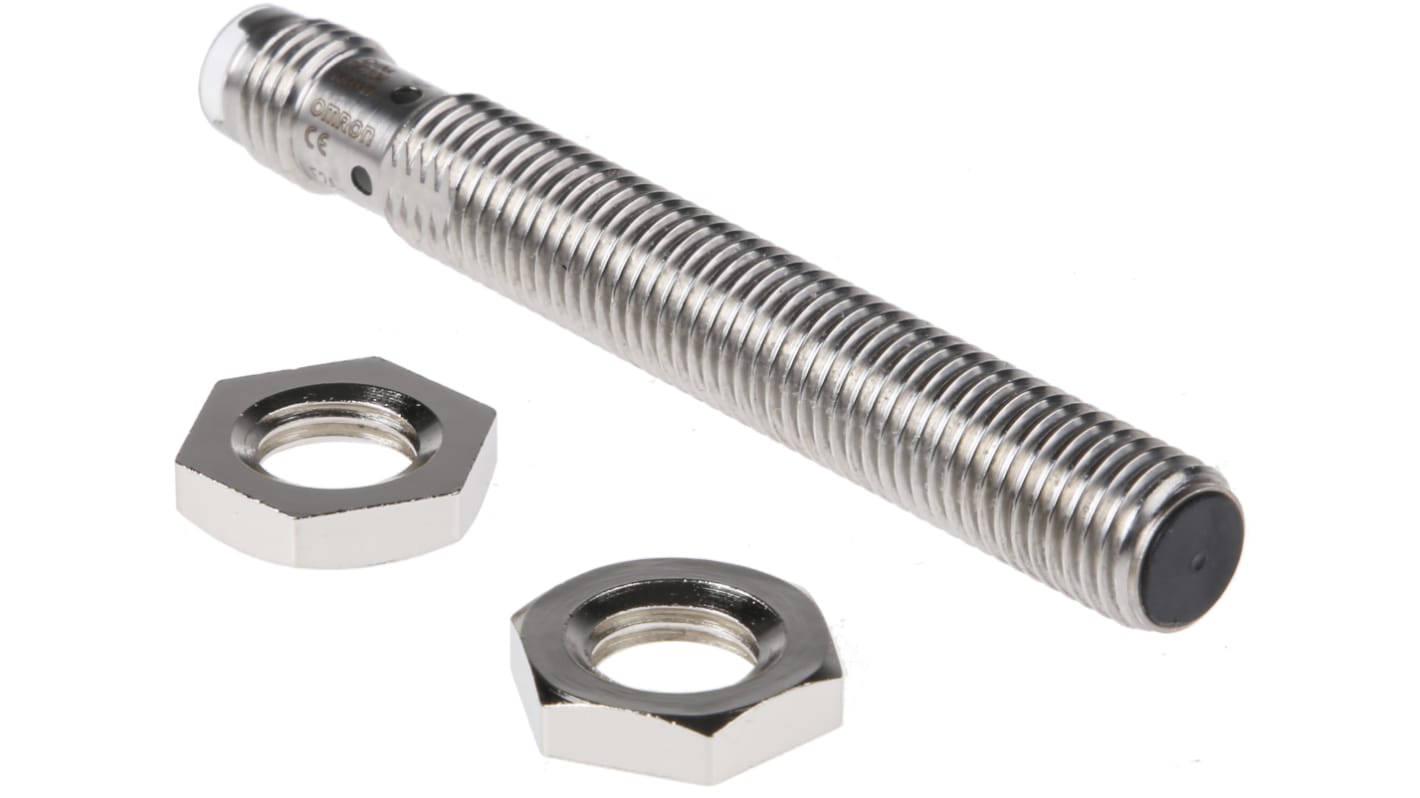 Sensore di prossimità cilindrico PNP Omron E2A-S08LS02-M5-B1, tecnologia induttiva, rilevamento 2 mm, corpo in acciaio inox, grado di protezione IP67.