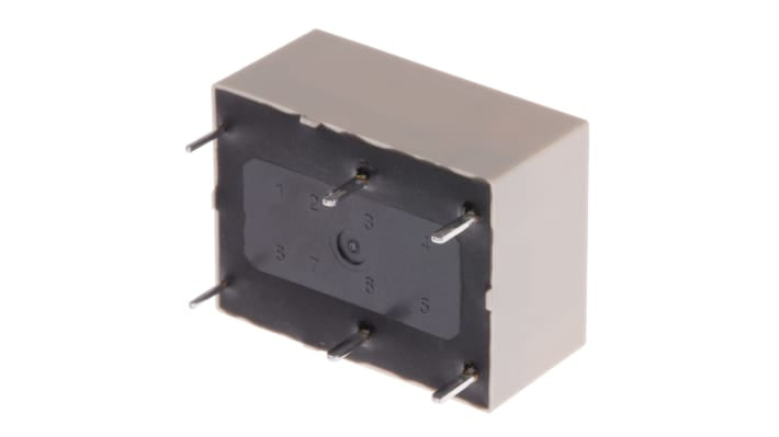 Relè di potenza DPST Panasonic DK2A-5V per montaggio su circuito stampato, dimensioni 10 x 20 x 12,5 mm, corrente 8A.