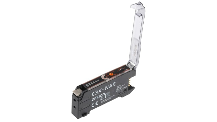 Sensore per fibre ottiche PNP Omron E3XNA8OMS, alimentazione 12-24 V c.c., distanza di rilevamento 150 mm, dimensioni 10 x 67,3 x 31,6 mm.