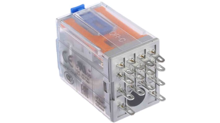 Relè di potenza Turck C9-A41DX, 4PDT, 24V cc, 10A, montaggio a innesto, dimensioni 21mm x 37,5mm x 28mm.