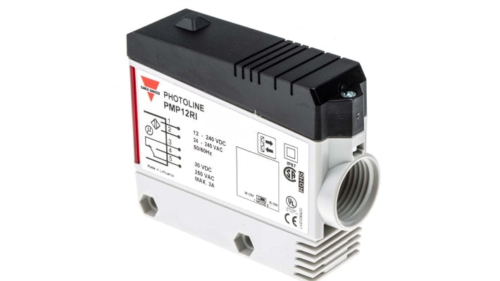 Sensore fotoelettrico rettangolare Carlo Gavazzi PMP12RI, rilevamento fino a 12 m, uscita NA/NC, grado di protezione IP67.