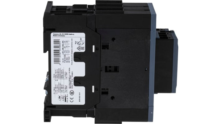 Contattore Siemens 3RT2036-1AP00, 3 poli 50A 22kW 230V c.a. per affidabile commutazione motori industriali. Resistente, facile montaggio su guida DIN.