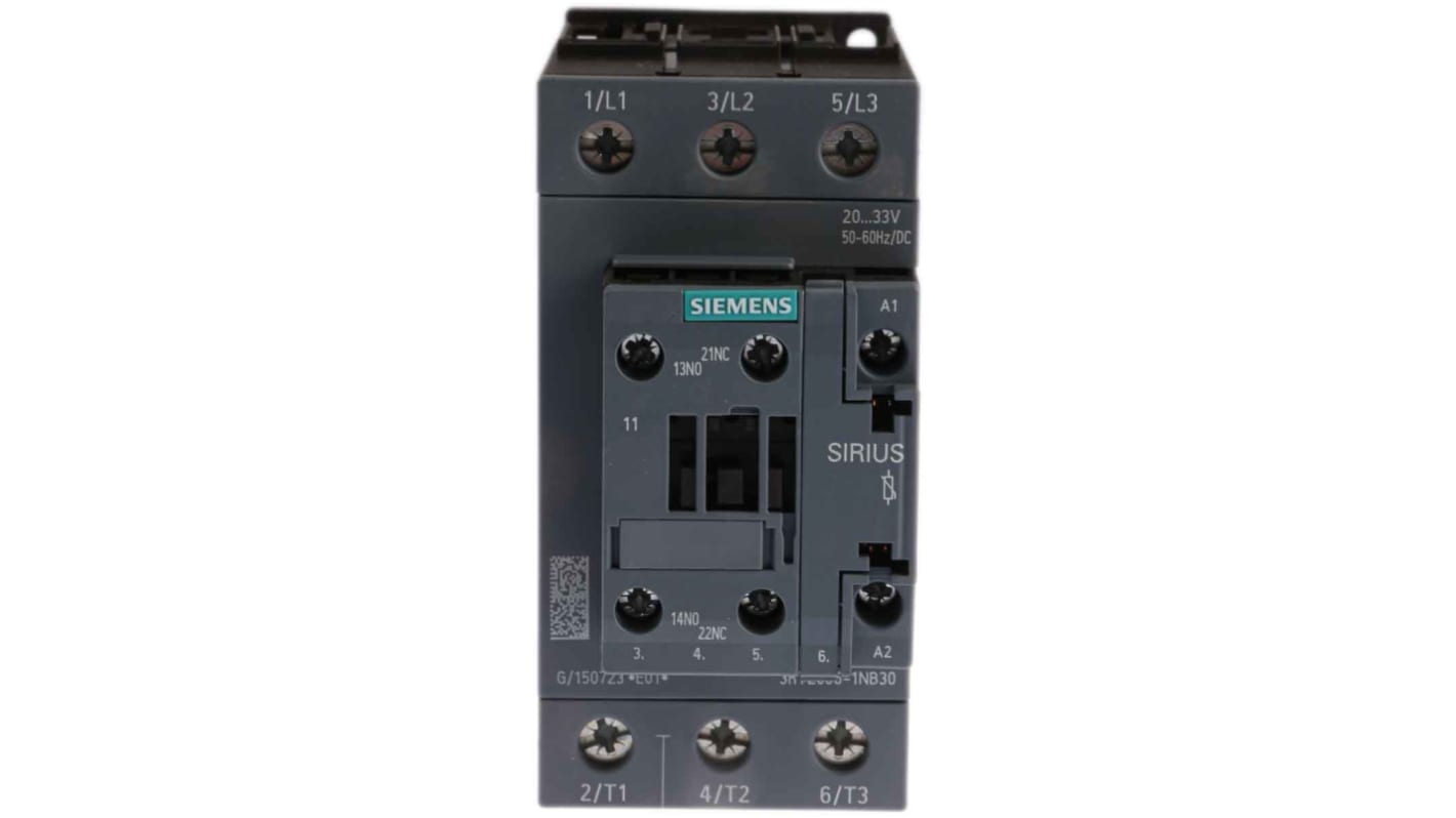 Contattore Siemens 3RT2036-1NB30, 3 poli, 50 A, tensione bobina 24 V, montaggio su guida DIN, dimensioni 113.4 x 55 x 130 mm.
