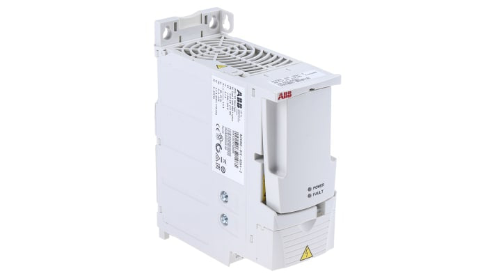 Inverter ABB ACS355-01E-02A4-2 per motori in c.a., potenza 0,37 kW, montaggio a pannello, dimensioni 70 x 239 x 187 mm.