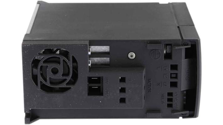 Inverter Danfoss 132F0001 VLT FC51, potenza 0,18 kW, montaggio a pannello, dimensioni 150x70x148 mm, grado di protezione IP20.