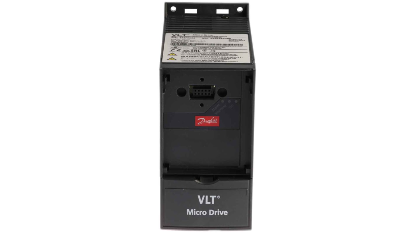 Inverter Danfoss 132F0002 VLT FC51, potenza 0,37 kW, montaggio a pannello, dimensioni 150x70x148 mm, grado di protezione IP20.