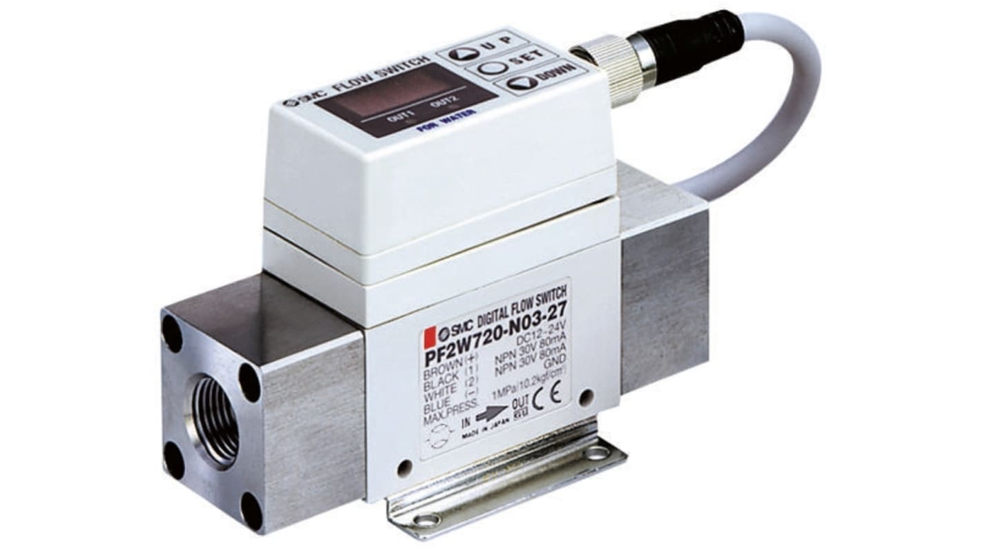 Regolatore di flusso SMC PF2W711-F10-67N, digitale per aria/acqua, flusso 10-100 l/min, alimentazione 12-24 V c.c.