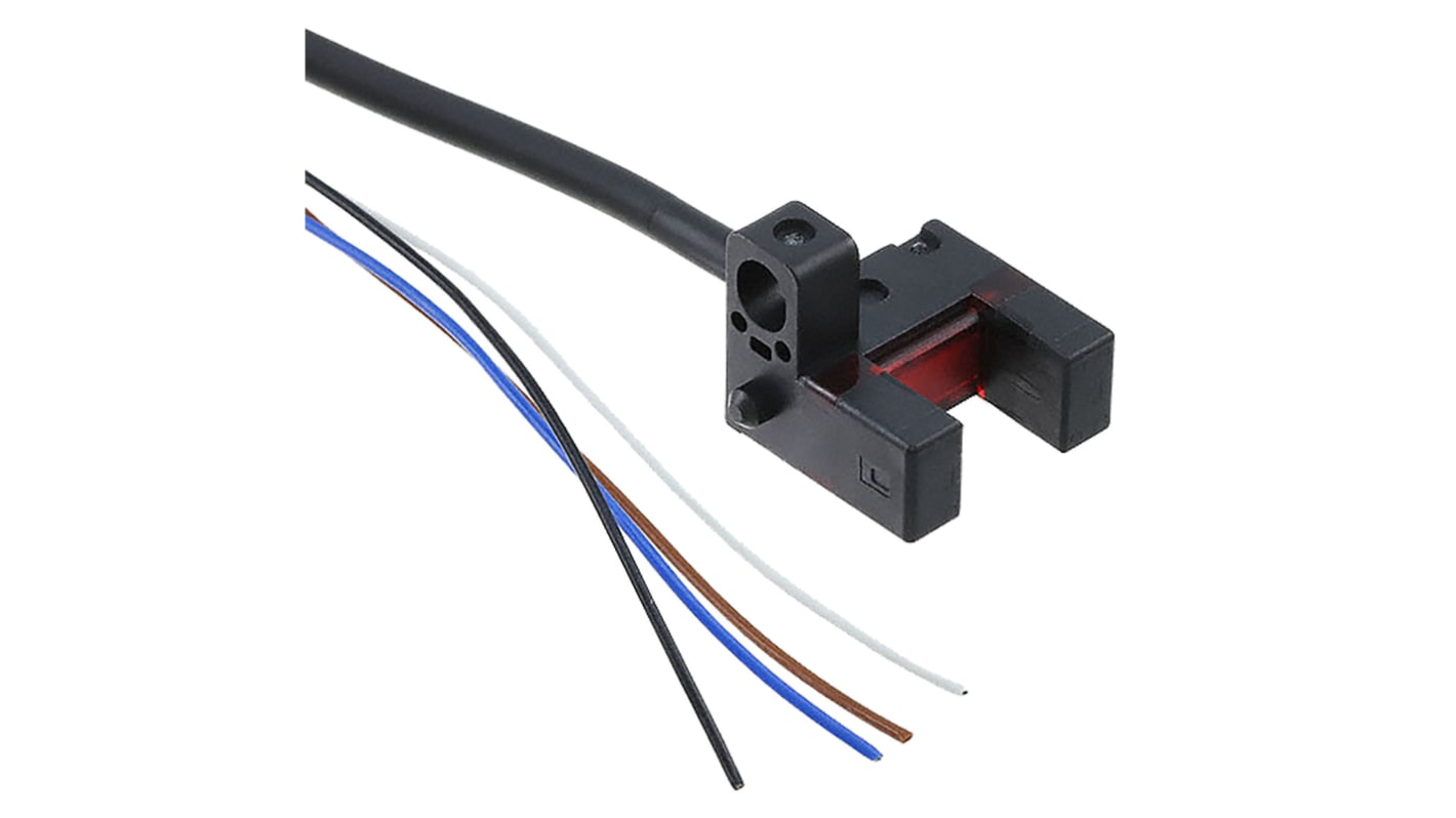 Sensore fotoelettrico a forcella Panasonic PM-F25-C3, rilevamento 6 mm, uscita NPN, montaggio a pannello, grado di protezione IP64.