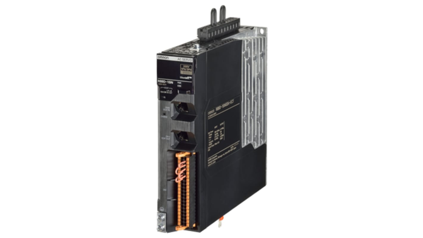 Servocomando monofase Omron R88D1SN01HECT, 100 W, 200-240 V, con encoder a 23 bit e relè per controllo freno. Dimensioni 185x40x180 mm.
