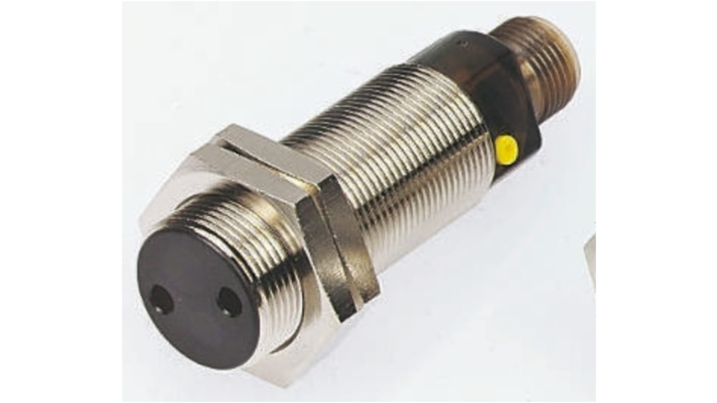 Baumer FPAM 18P3151/S14, sensore fotoelettrico cilindrico a retroriflessione, rilevamento fino a 3,2 m, filettatura M18, IP67.