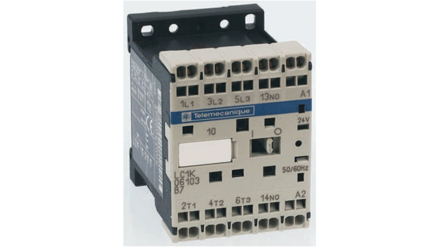 Contattore tripolare Schneider Electric LC1K06103F7, 3 poli, 6 A, 110 V c.a., montaggio su guida DIN, dimensioni 58x45x57 mm.