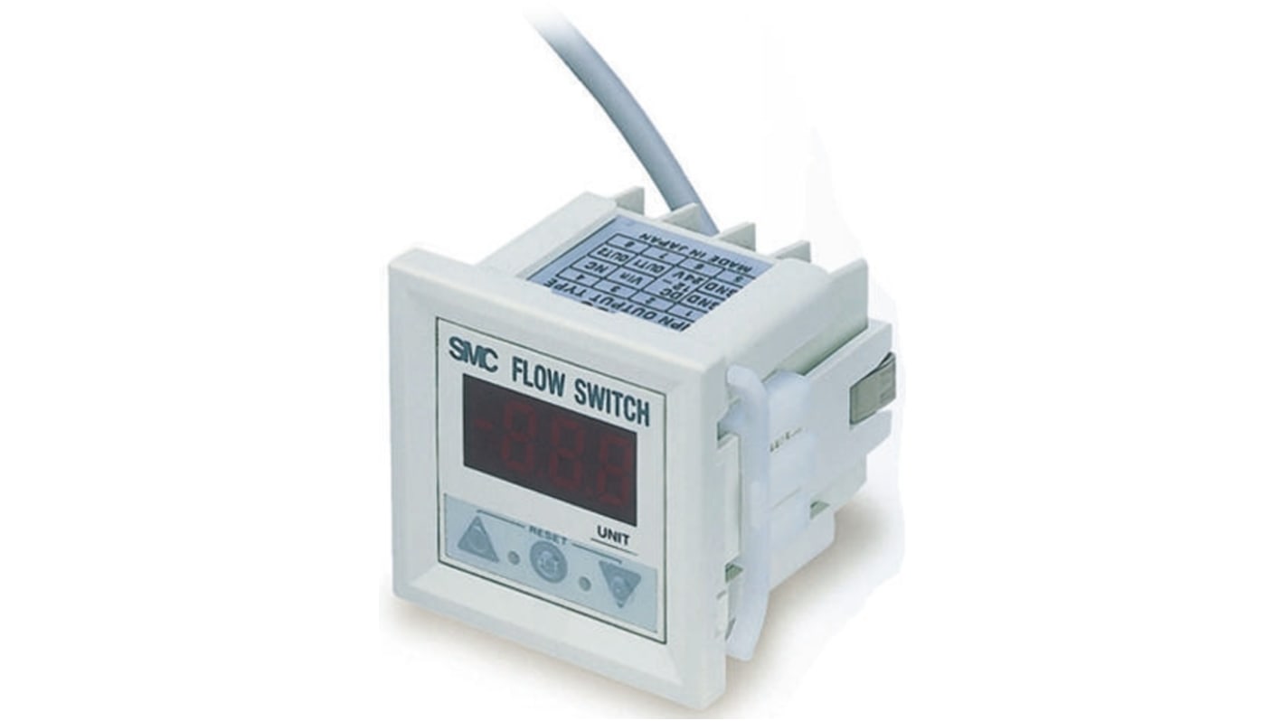 Regolatore di flusso SMC PF2D301-A, montaggio a pannello, flusso massimo 45 l/min, alimentazione 12-24 V cc, protezione IP65.