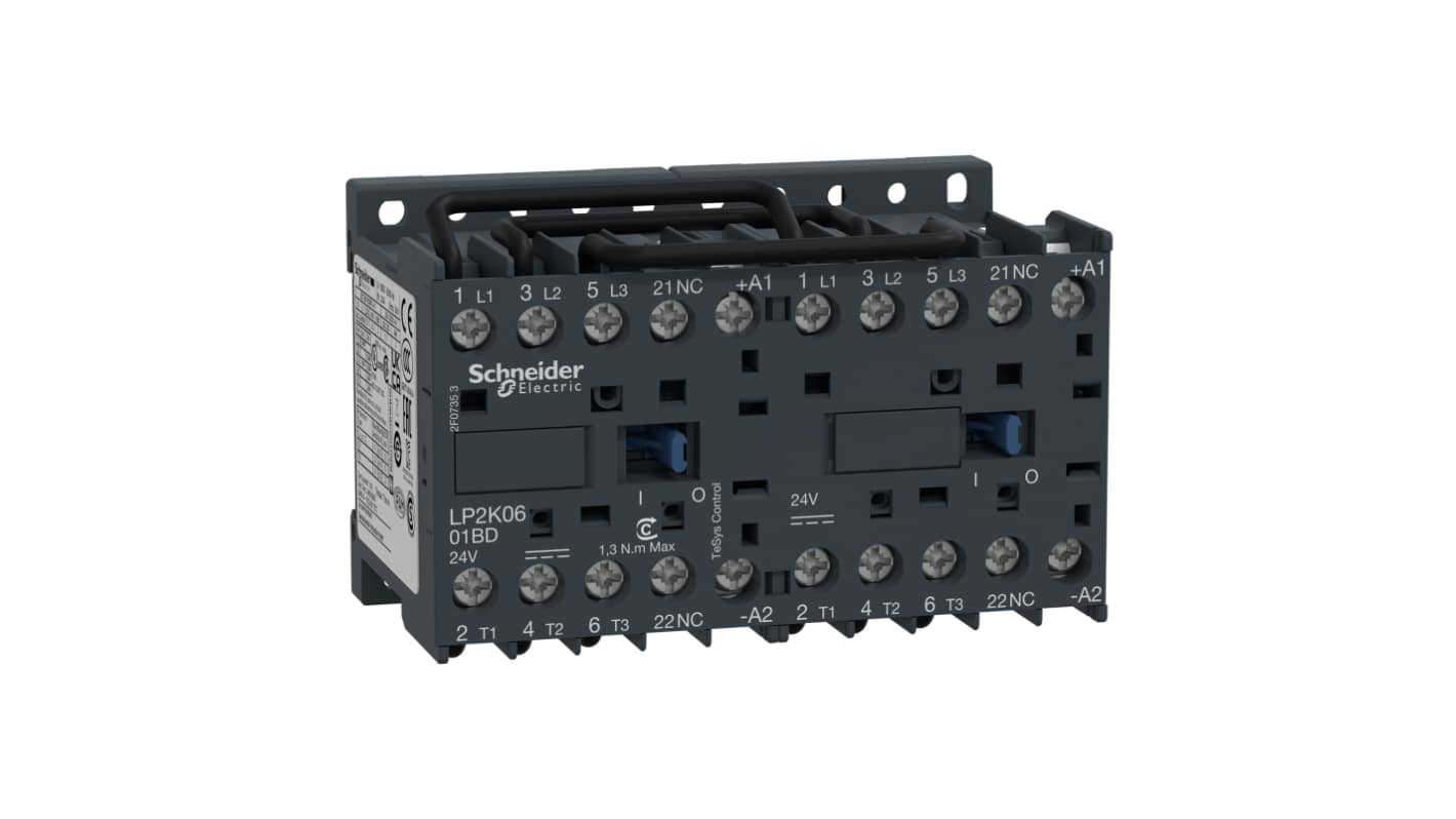 Schneider Electric LP2K0901BD, teleinvertore reversibile 3 poli, 9 A, 24 V c.c., montaggio su piastra, dimensioni 90x58x57 mm.