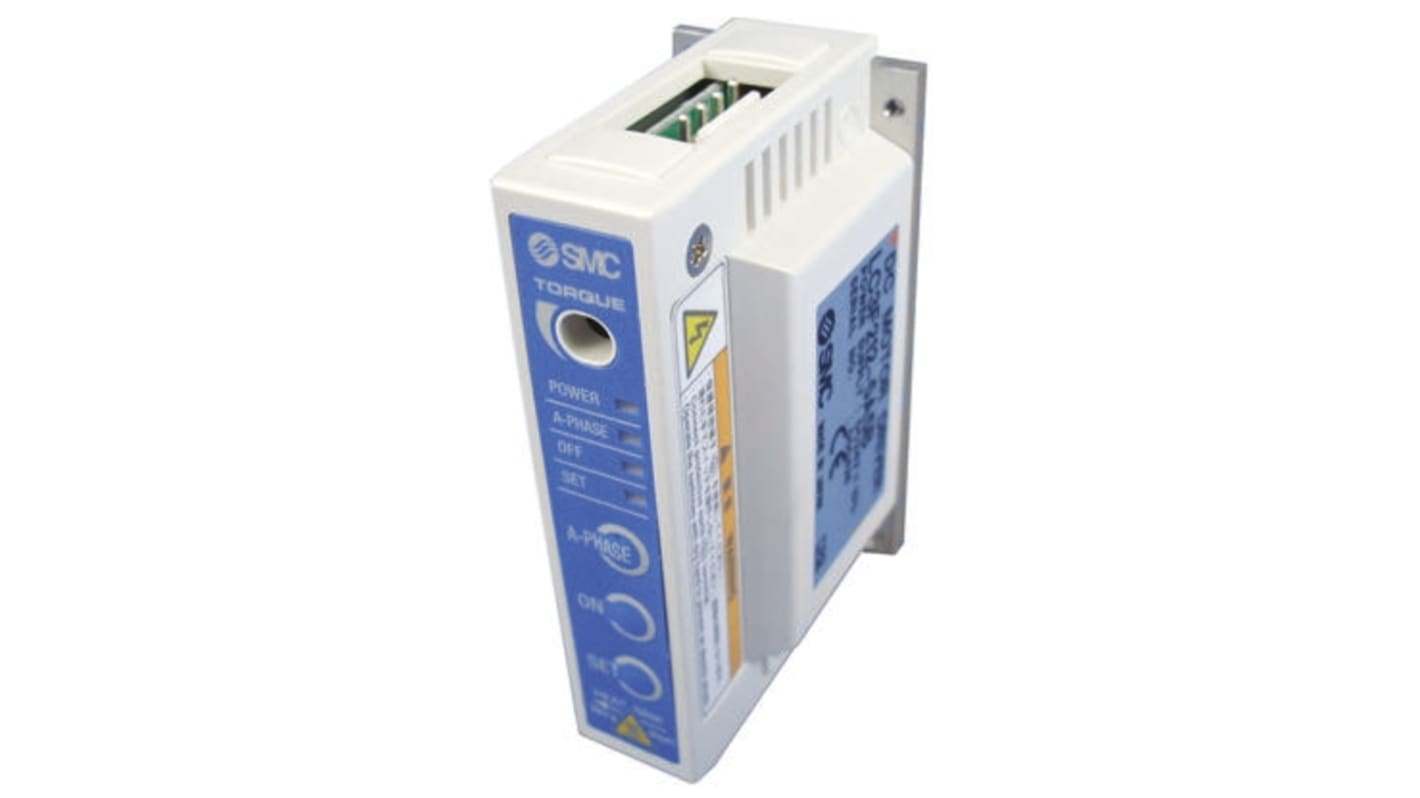 SMC LC3F212-5A5A, modulo di controllo per motori c.c. 24 V, 2.3 A, con set di connettori e regolazione della spinta.