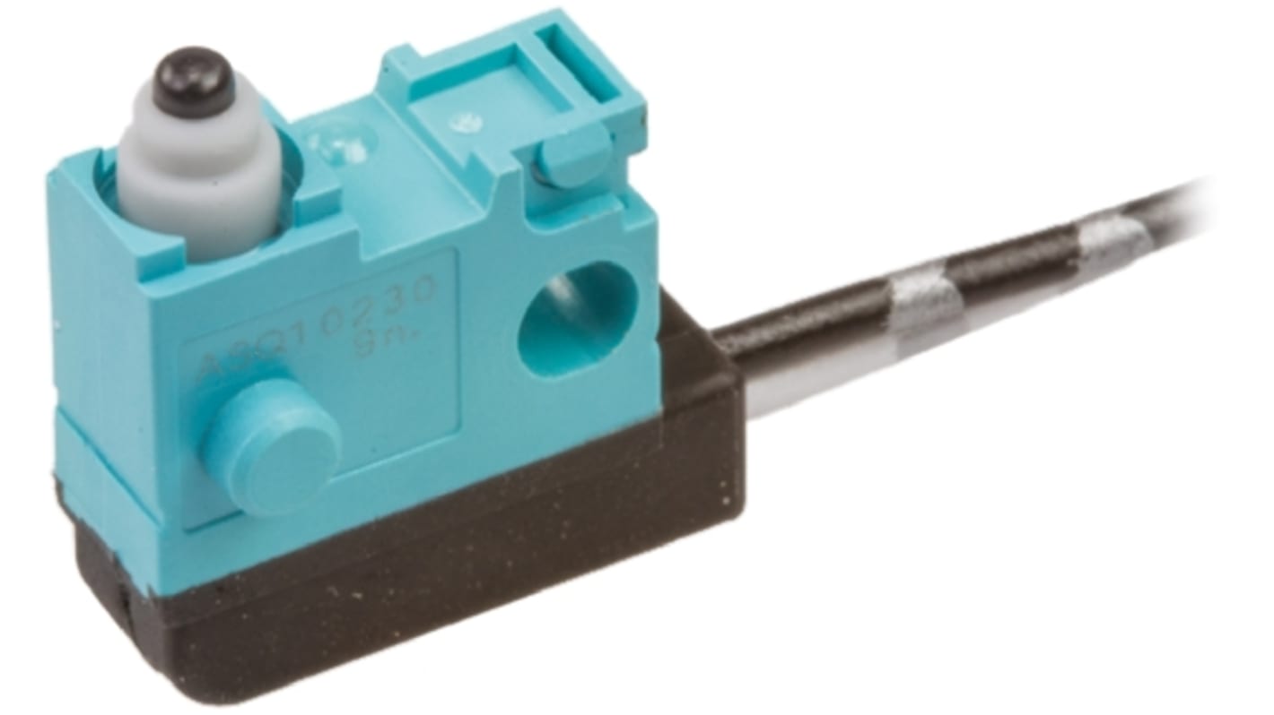 Microinterruttore SPST pre-cablato Panasonic ASQ10230, grado di protezione IP67, funzionamento silenzioso, escursione 2,5 mm.